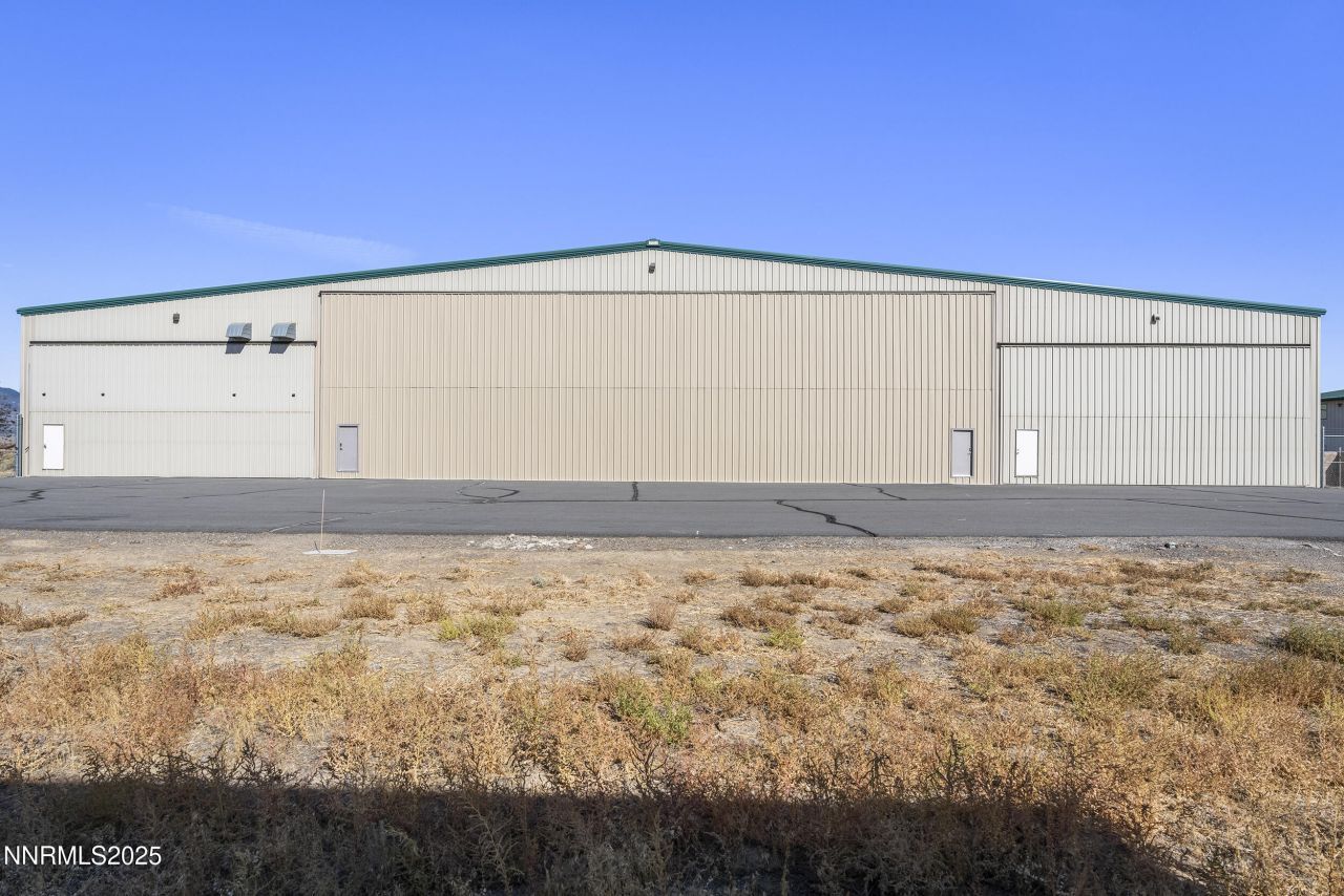 2319 P-51 Court, Unit Hangar B, Minden, NV 89423 Photo