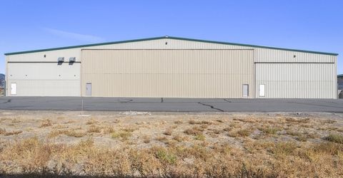2319 P-51 Court, Unit Hangar B, Minden, NV 89423 Photo