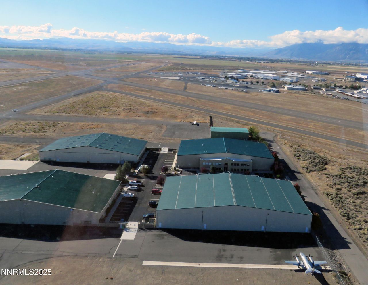 2319 P-51 Court, Unit Hangar B, Minden, NV 89423 Photo