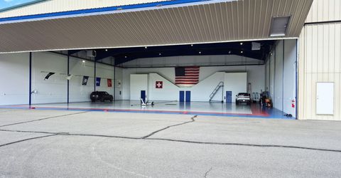 2319 P-51 Court, Unit Hangar B, Minden, NV 89423 Photo