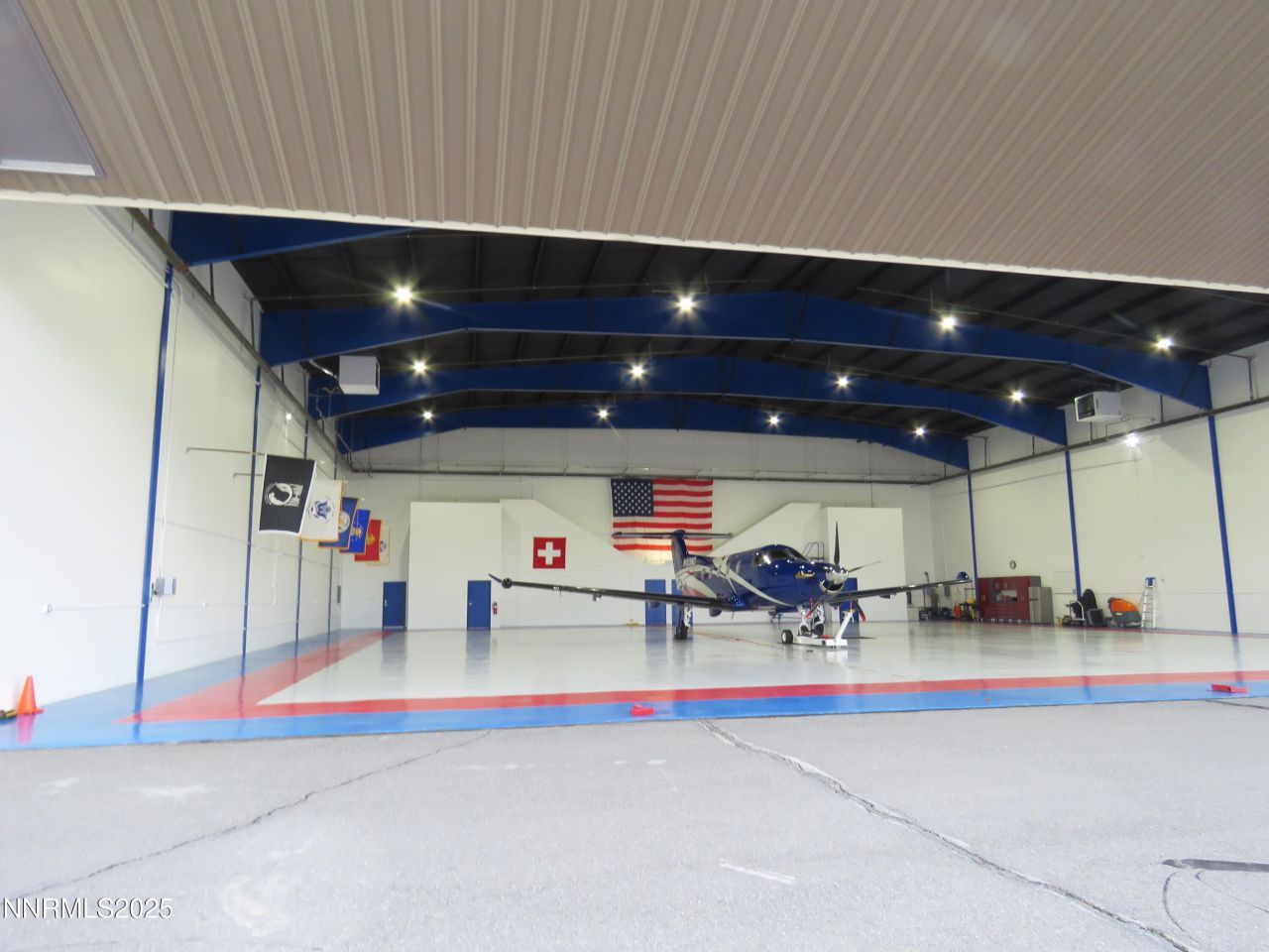 2319 P-51 Court, Unit Hangar B, Minden, NV 89423 Photo