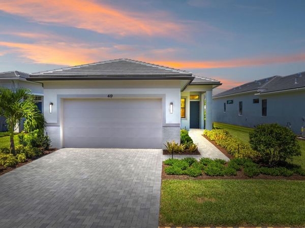 419 SE VIA SANGRO, Port St Lucie, FL 34952
