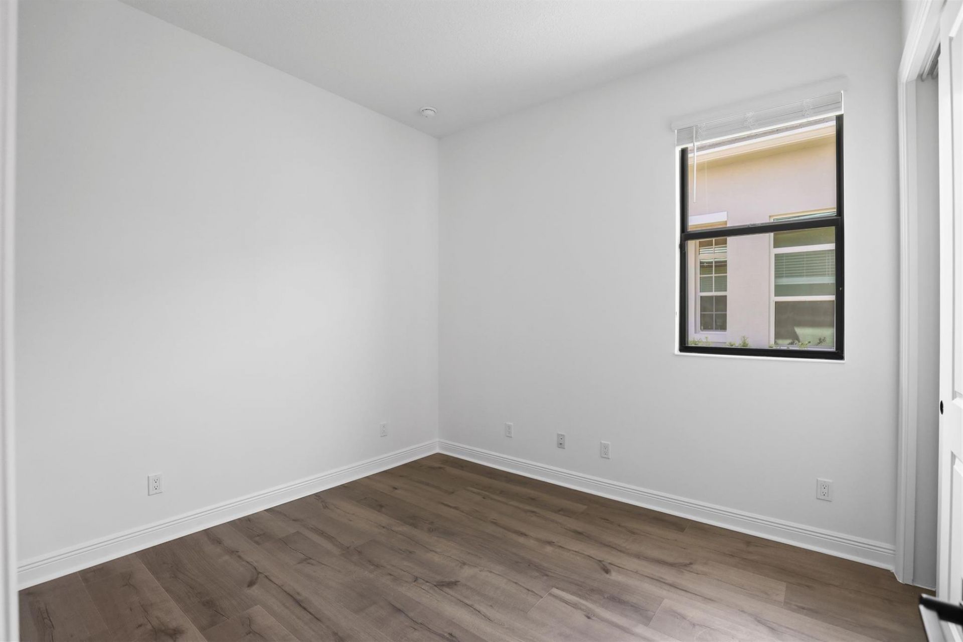 419 SE Via Sangro, Port Saint Lucie, FL 34952 Photo