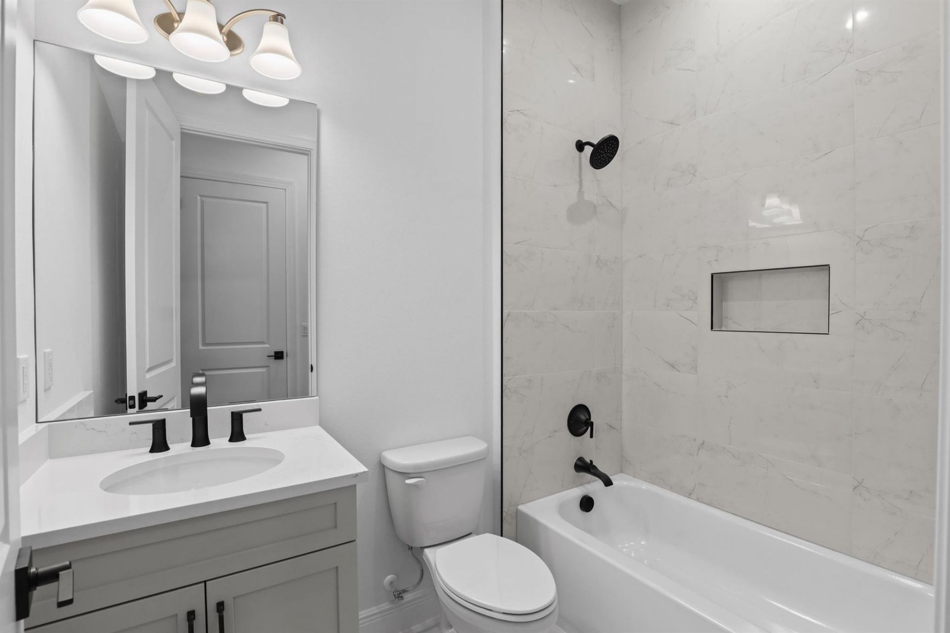 419 SE Via Sangro, Port Saint Lucie, FL 34952 Photo