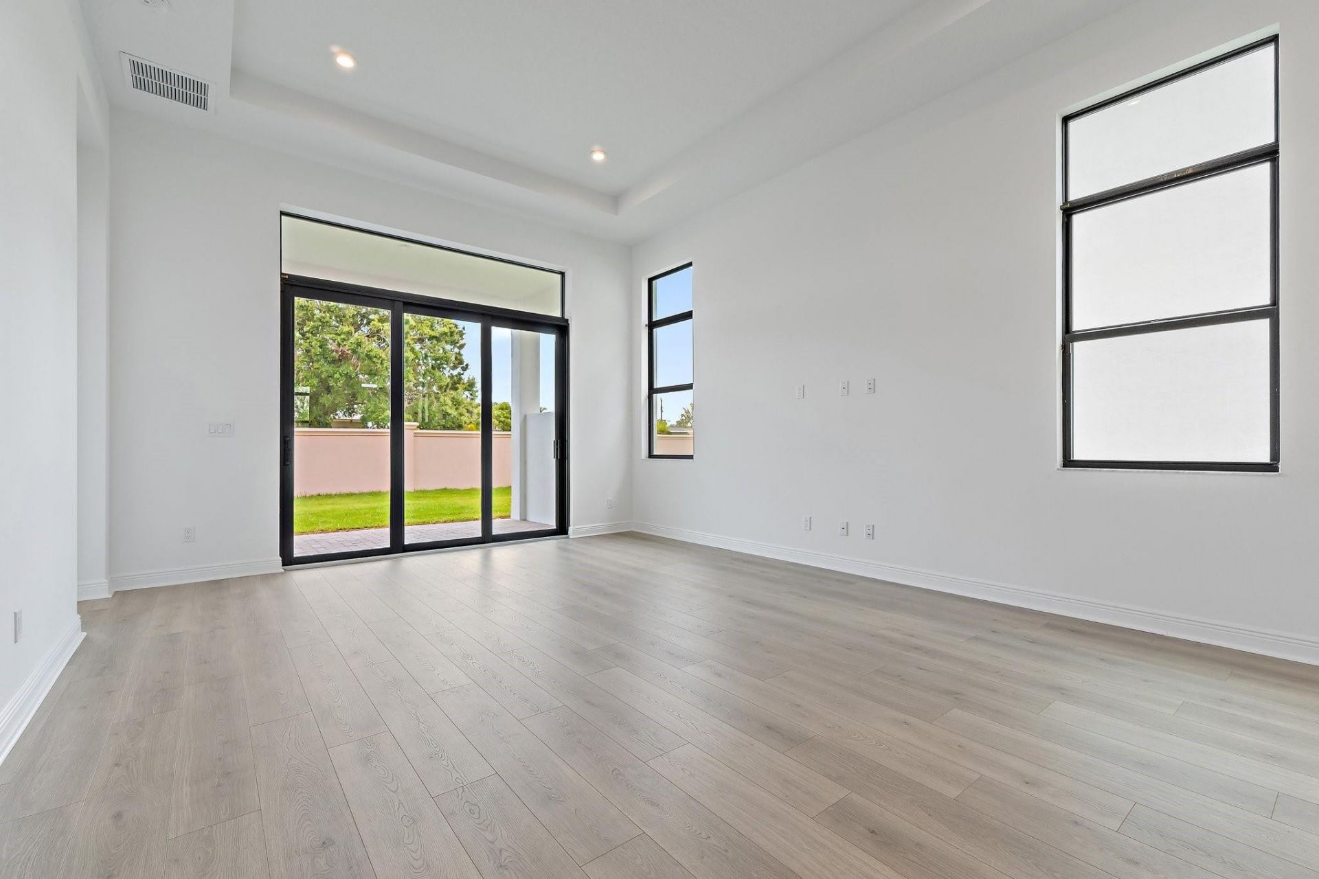 308 SE Via Sangro, Port Saint Lucie, FL 34952 Photo