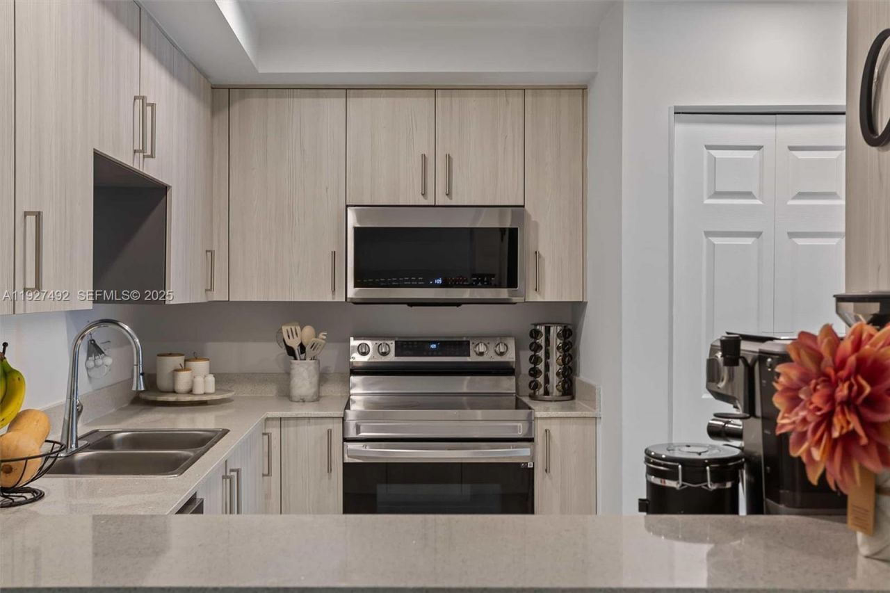 10950 NW 82nd St, Unit 109, Doral, FL 33178 Photo