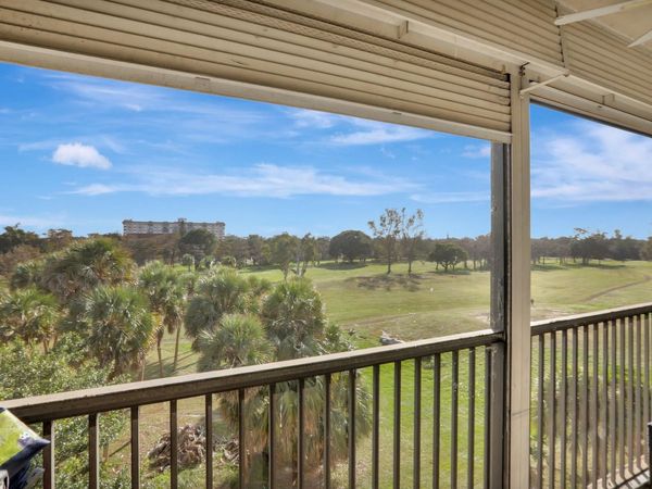 5570 NW 44th Street, Unit 518A, Tamarac, FL 33319