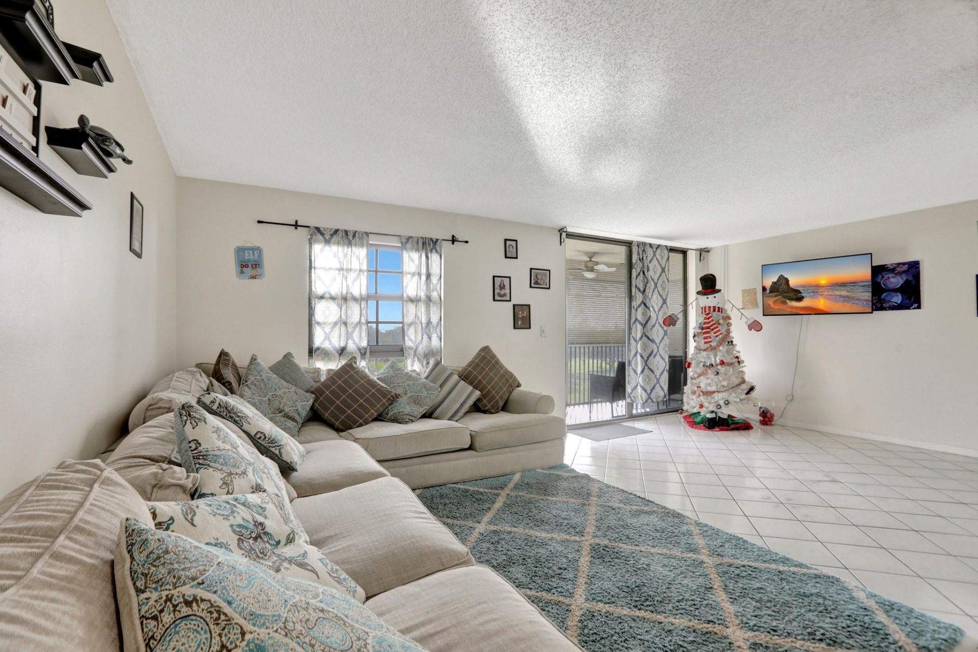 5570 NW 44th St, Unit 518A, Tamarac, FL 33319 Photo