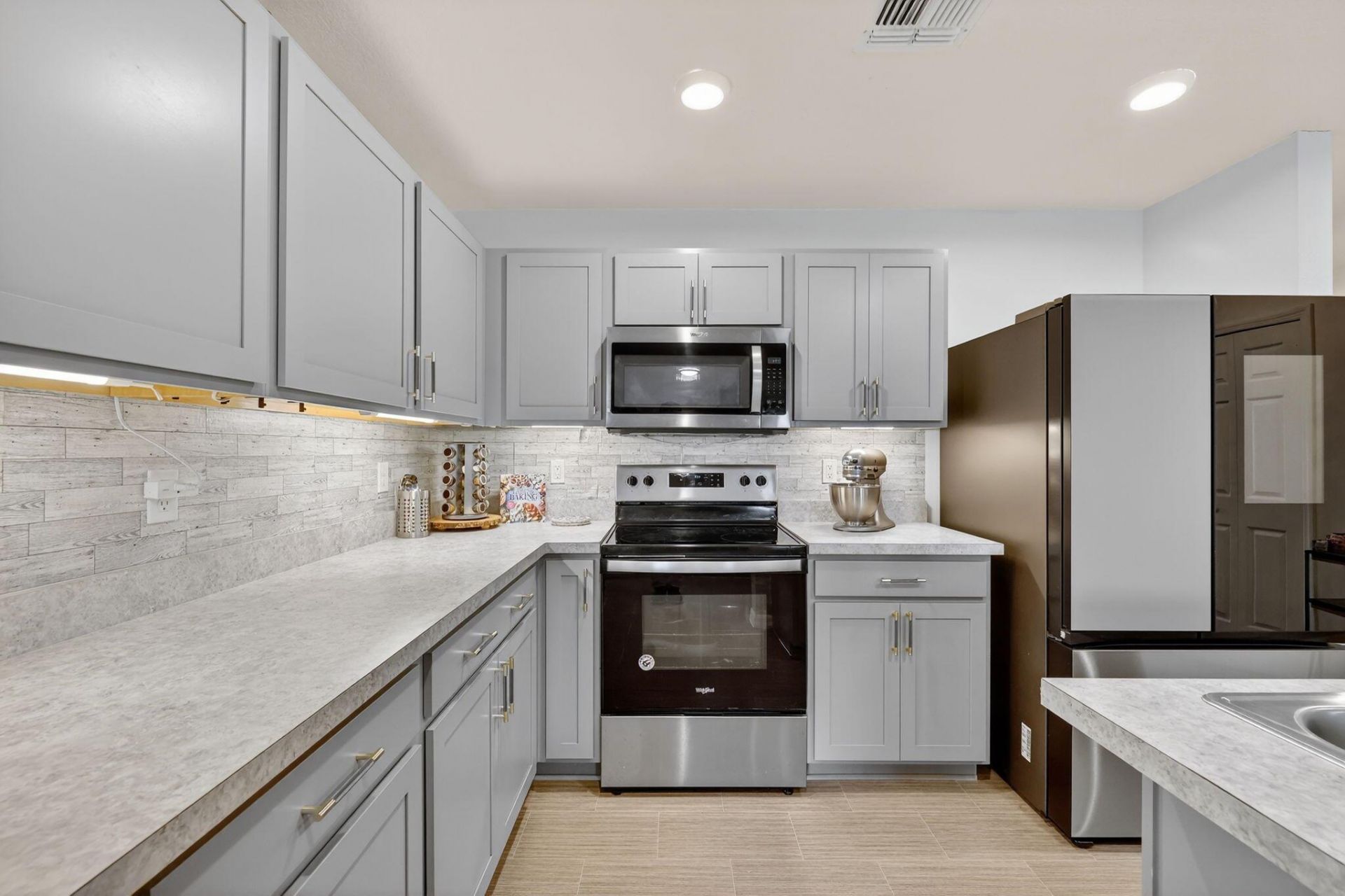 644 SW Hoffenberg Avenue, Port Saint Lucie, FL 34953 Photo