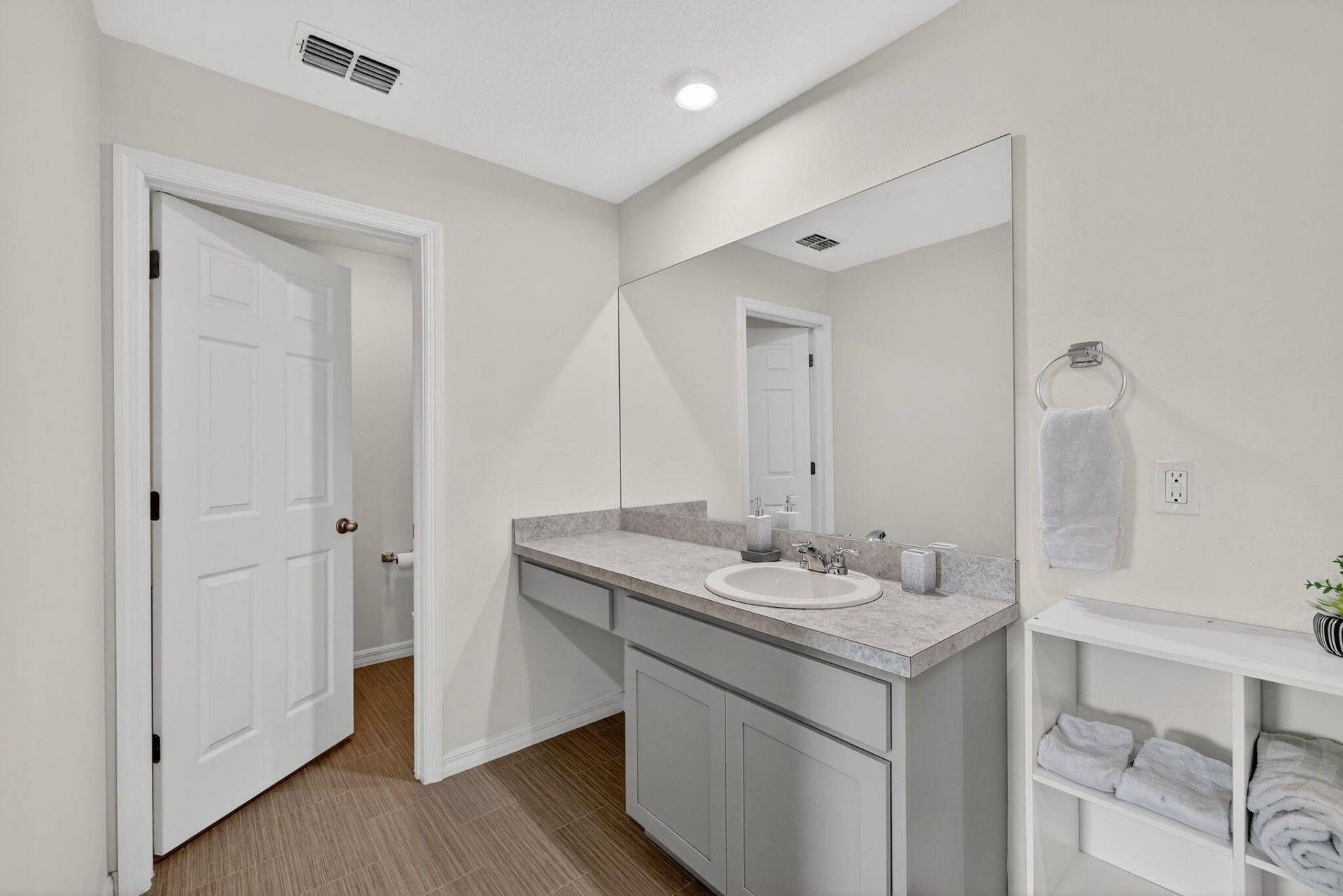 644 SW Hoffenberg Avenue, Port Saint Lucie, FL 34953 Photo