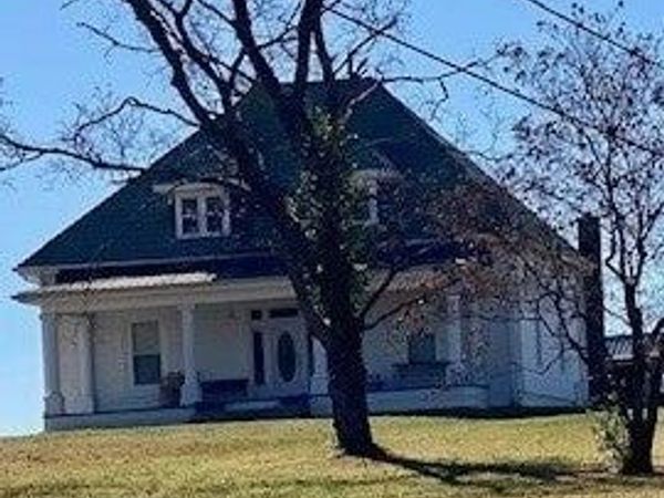 2119 Williamsport Pike, Columbia, TN 38401