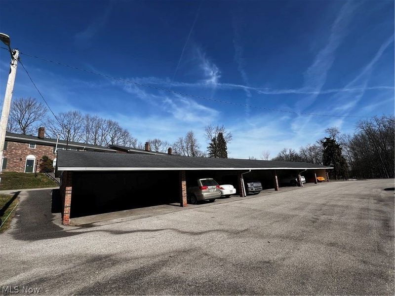 6910 Carriage Hill Drive, Unit 104, Brecksville, OH 44141 Photo 20