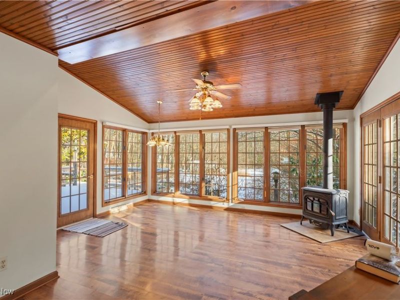 2617 W River Road, Newton Falls, OH 44444 Photo 9