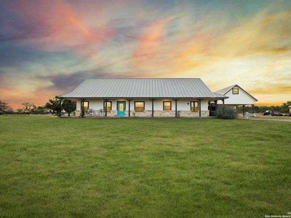 4355 N State Highway 16, Jourdanton, TX 78026