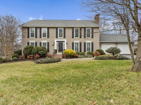 2902 Greenline Road, Johnson City, TN 37604