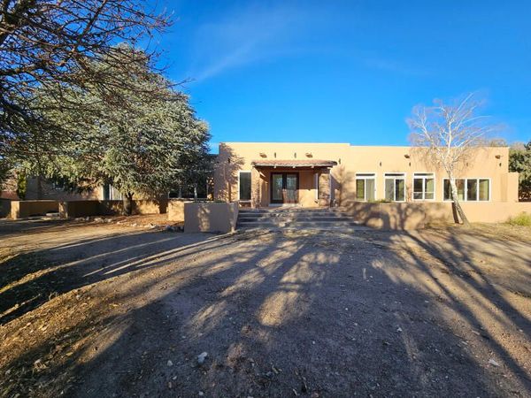 625 Camino De Corrales Del, Corrales, NM 87048
