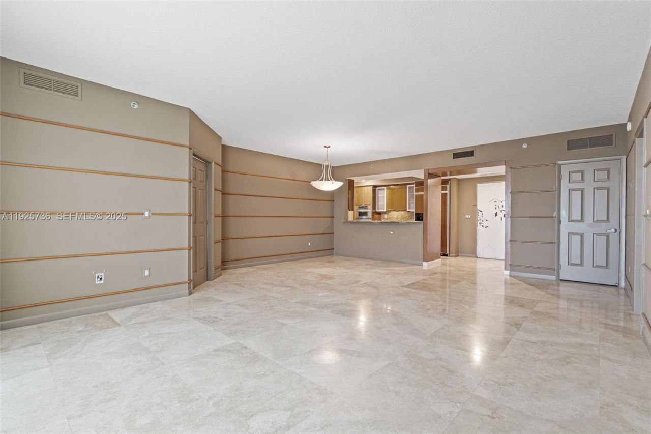 1819 SE 17th St, Unit 603, Fort Lauderdale, FL 33316 Photo