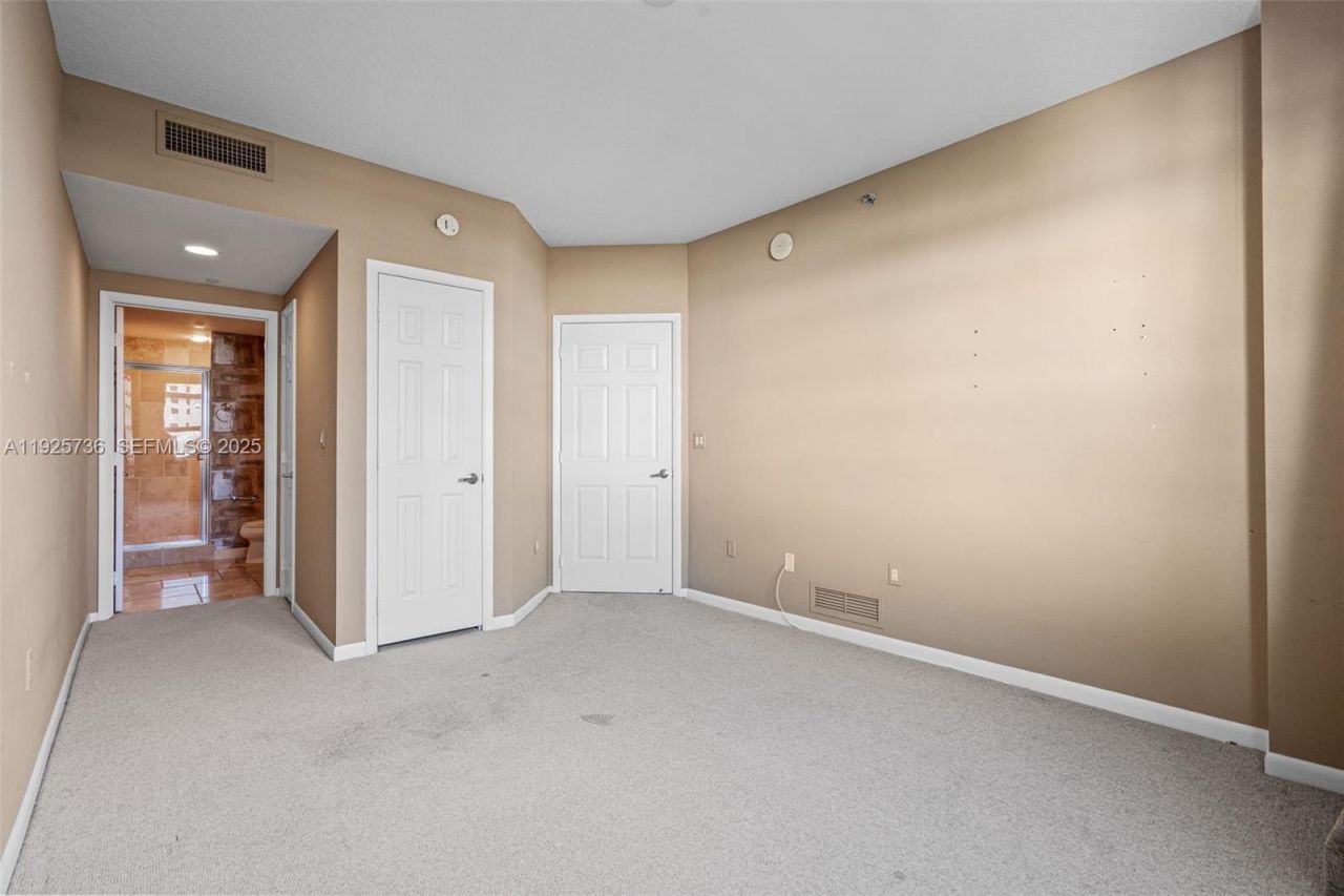 1819 SE 17th St, Unit 603, Fort Lauderdale, FL 33316 Photo