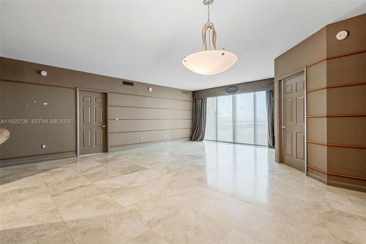 1819 SE 17th St, Unit 603, Fort Lauderdale, FL 33316 Photo