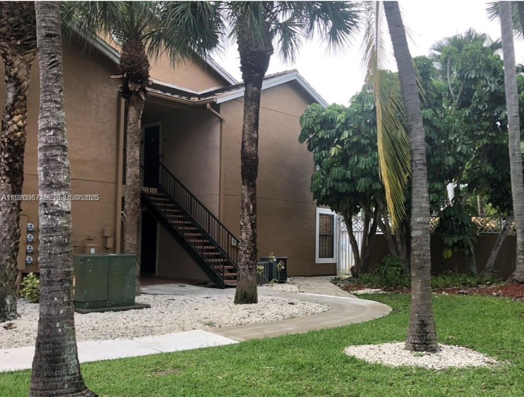 15689 SW 106th Ln, Unit 702, Miami, FL 33196 Photo