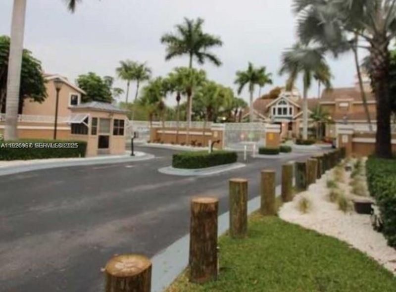 15689 SW 106th Ln, Unit 702, Miami, FL 33196 Photo