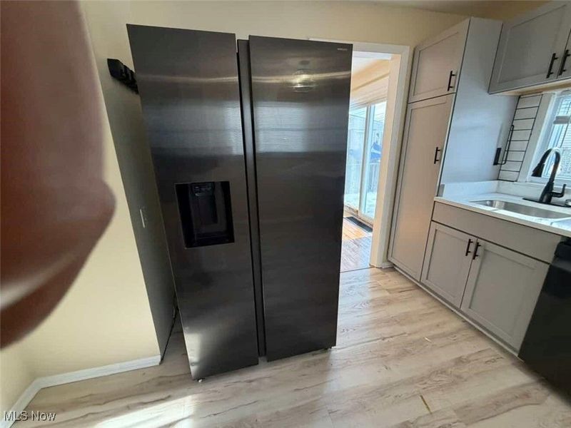 6315 Charles Avenue, Parma, OH 44129 Photo 12