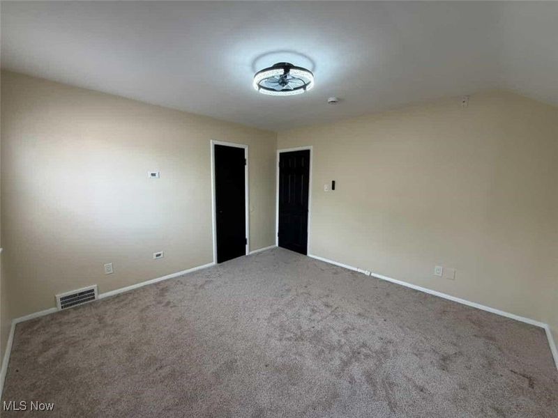 6315 Charles Avenue, Parma, OH 44129 Photo 27