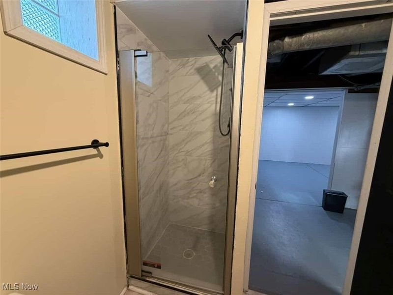 6315 Charles Avenue, Parma, OH 44129 Photo 34