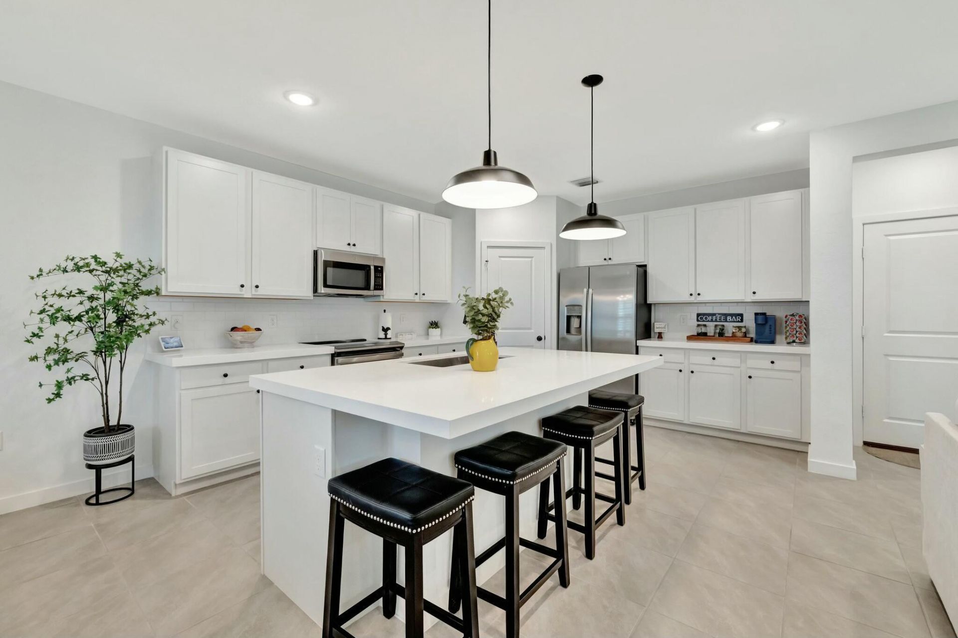 601 NE Waters Edge Lane, Unit 2101, Port Saint Lucie, FL 34983 Photo