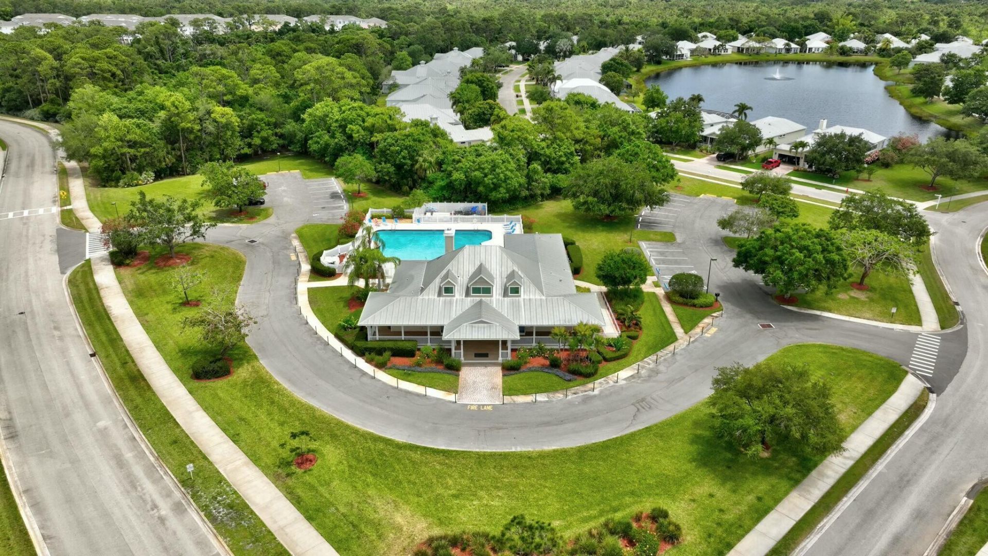 601 NE Waters Edge Lane, Unit 2101, Port Saint Lucie, FL 34983 Photo