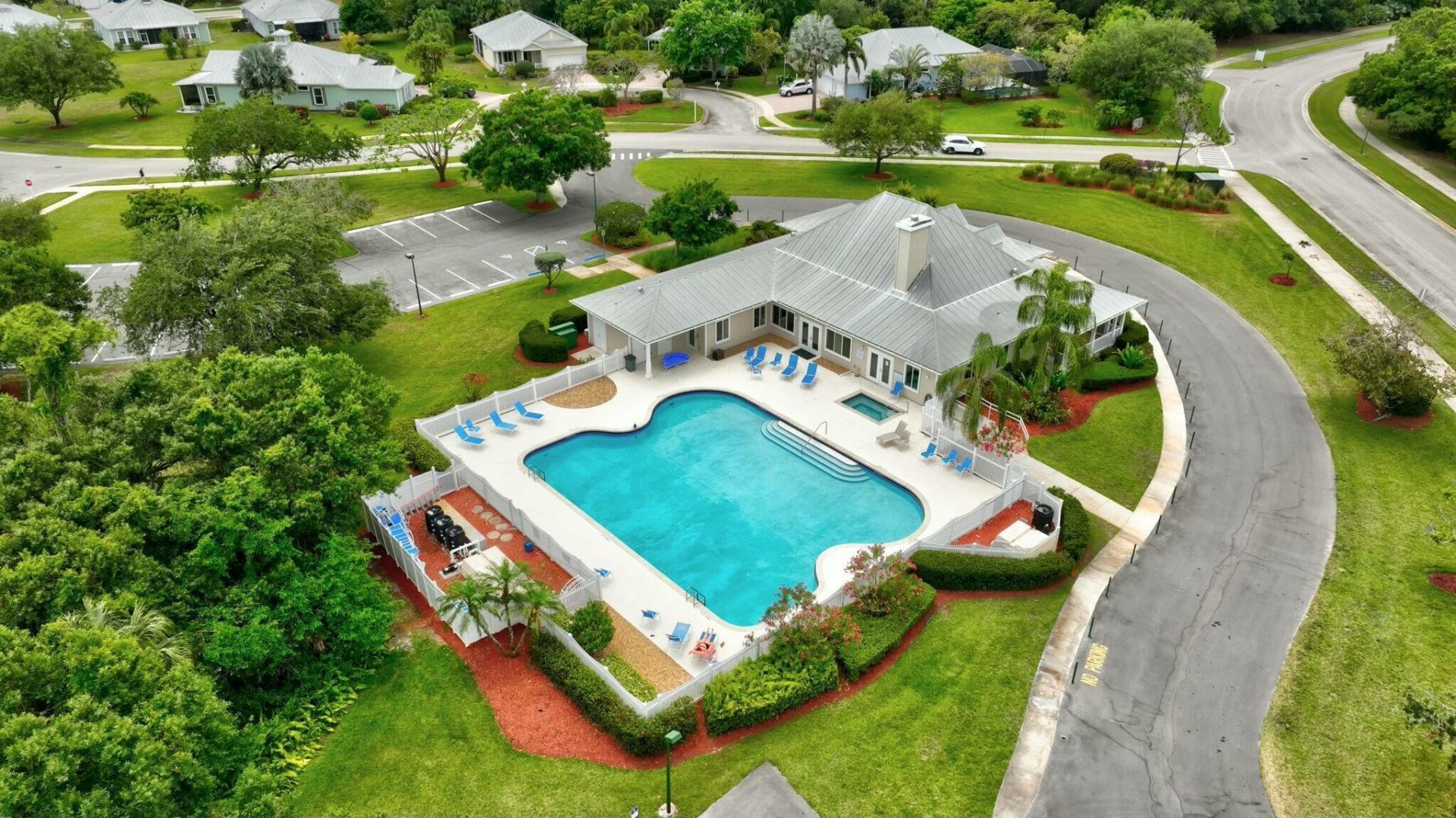 601 NE Waters Edge Lane, Unit 2101, Port Saint Lucie, FL 34983 Photo