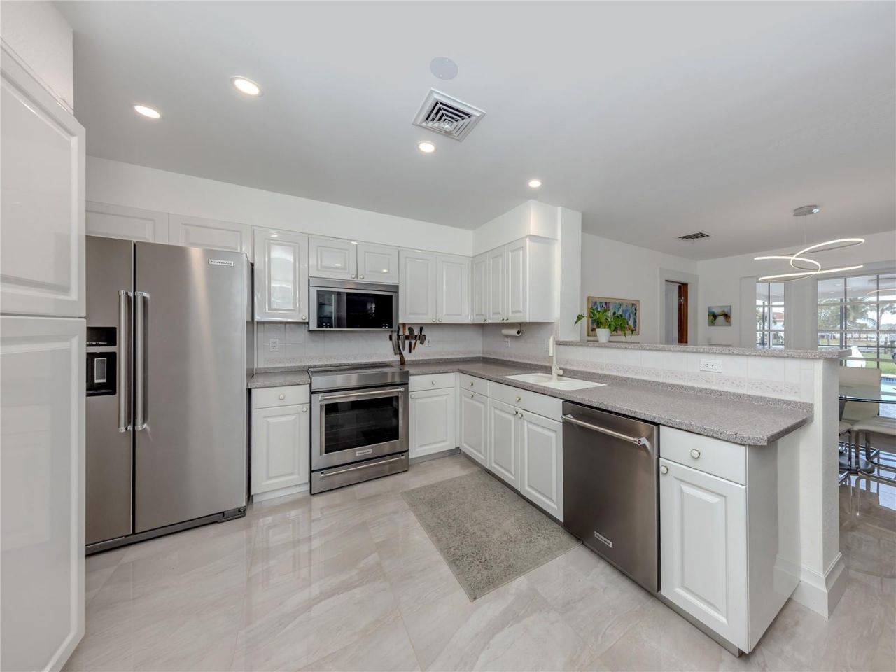 396 Bayshore Drive, Venice, FL 34285 Photo