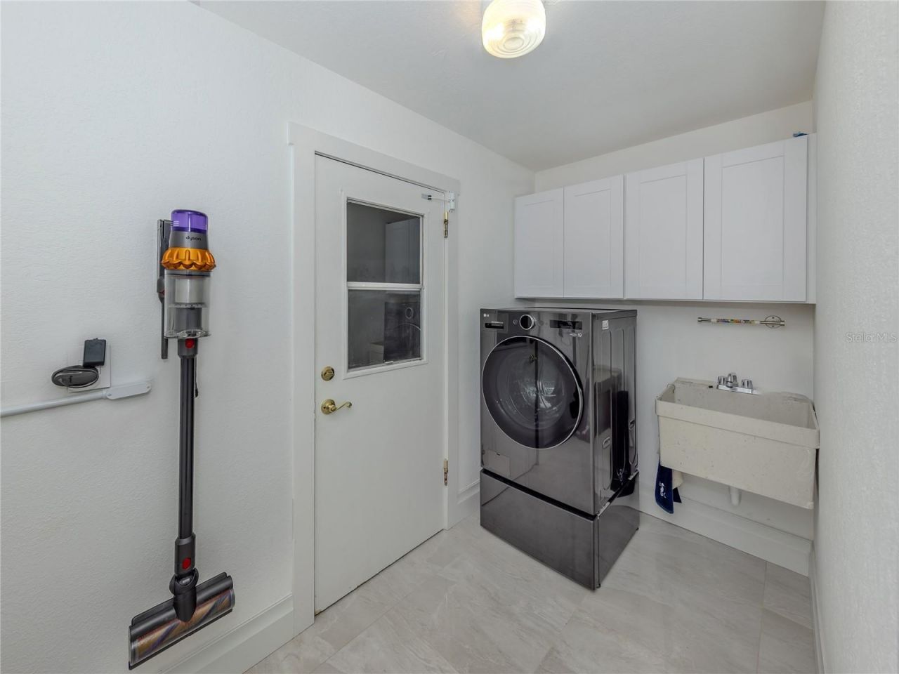 396 Bayshore Drive, Venice, FL 34285 Photo