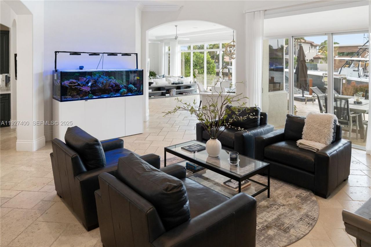 2320 NE 34th Ct, Lighthouse Point, FL 33064 Photo