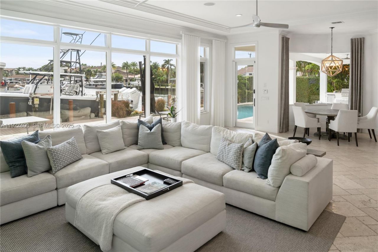 2320 NE 34th Ct, Lighthouse Point, FL 33064 Photo