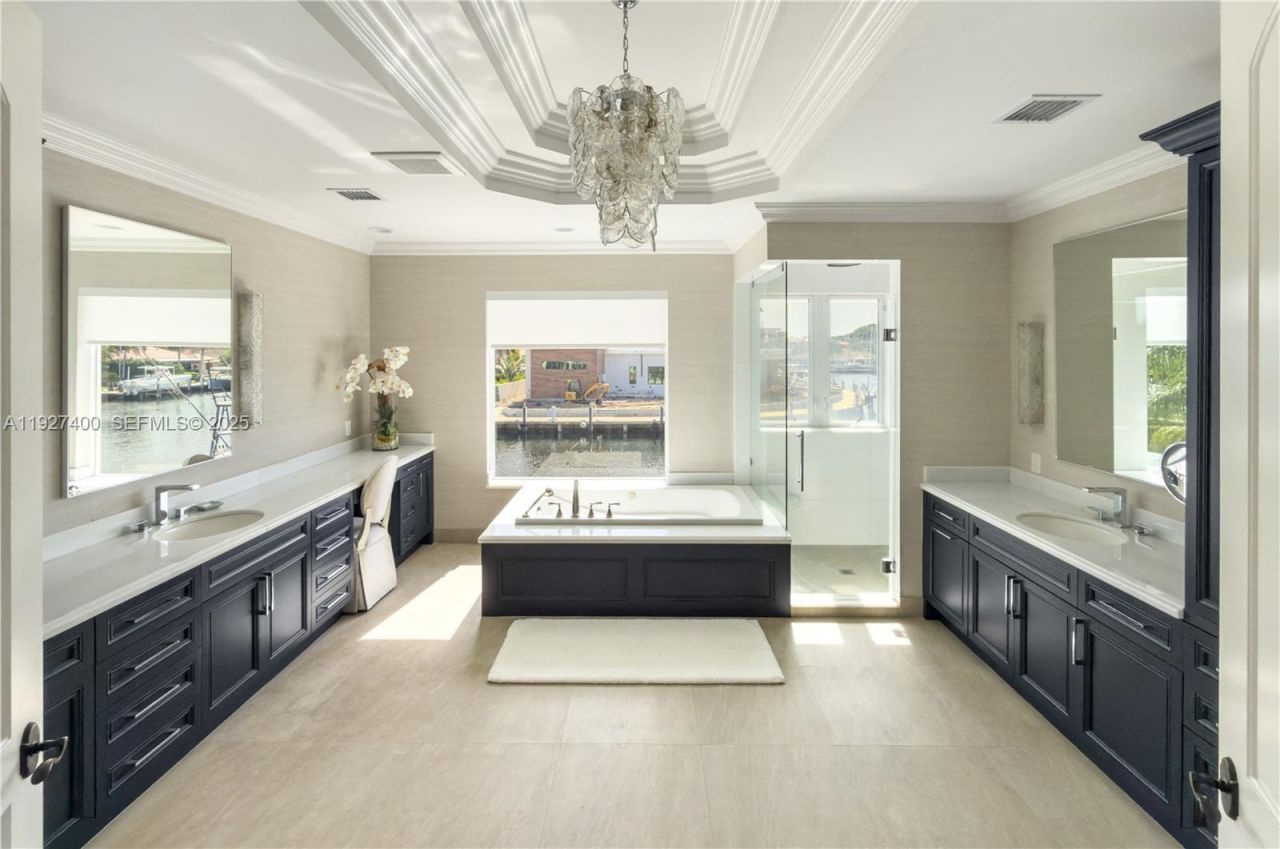 2320 NE 34th Ct, Lighthouse Point, FL 33064 Photo