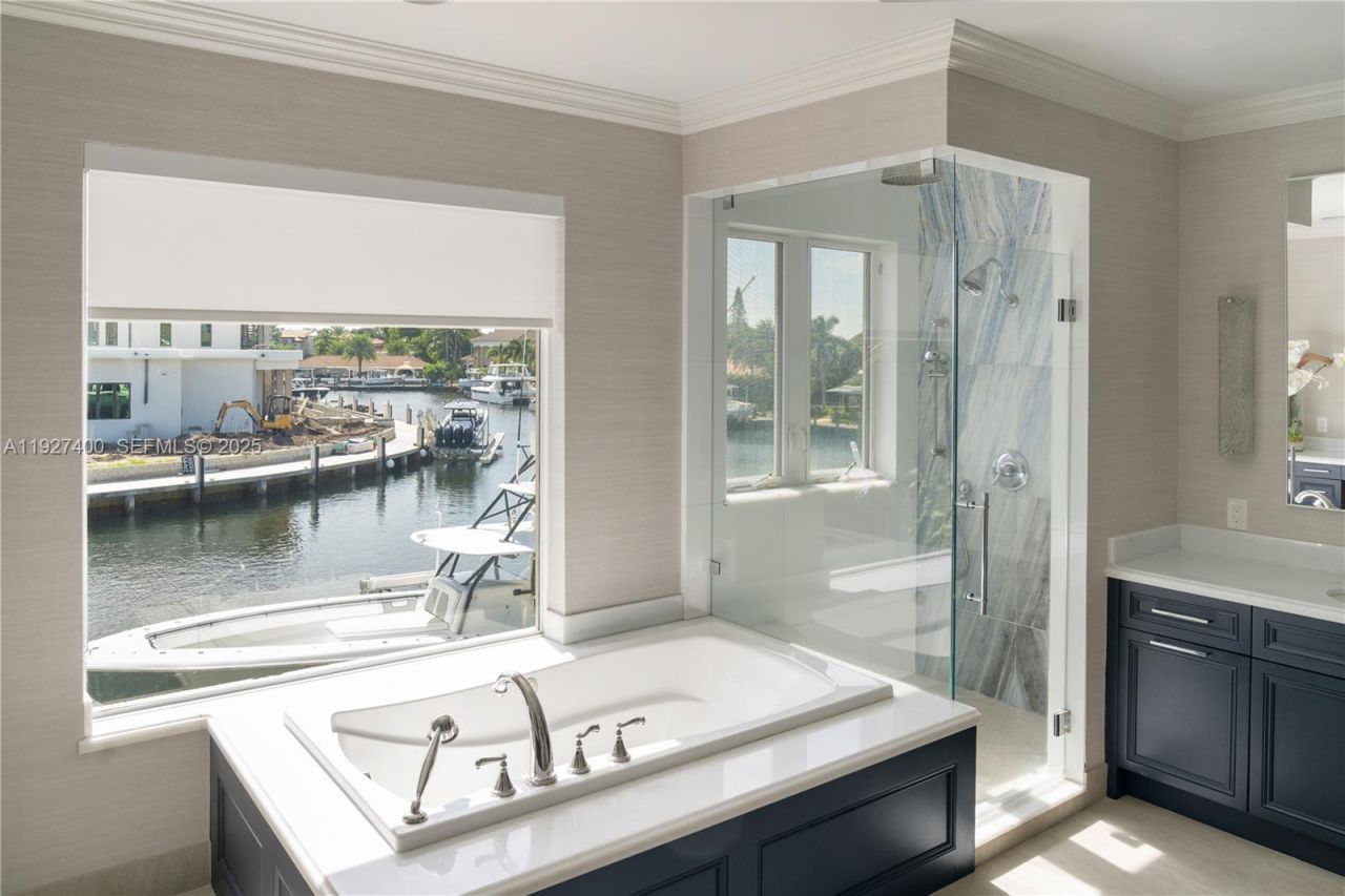 2320 NE 34th Ct, Lighthouse Point, FL 33064 Photo