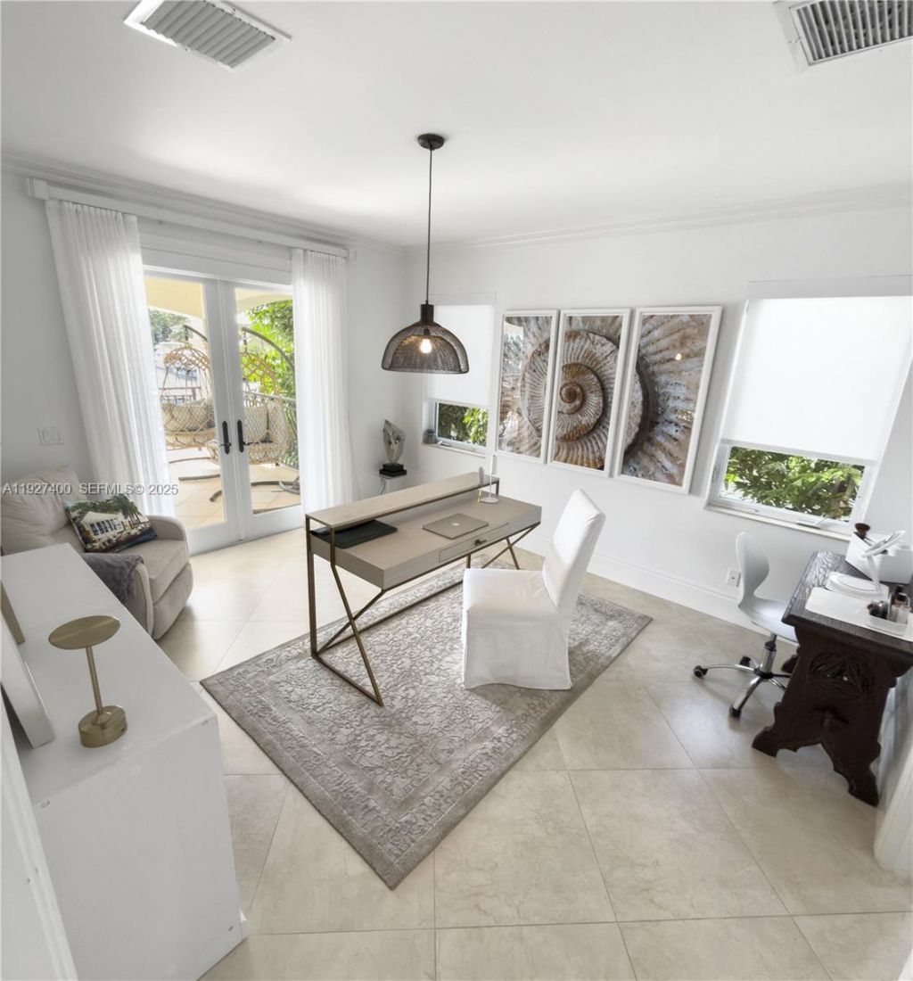 2320 NE 34th Ct, Lighthouse Point, FL 33064 Photo