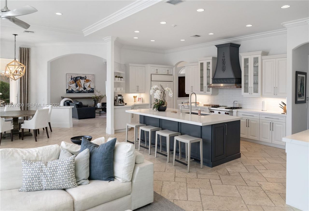 2320 NE 34th Ct, Lighthouse Point, FL 33064 Photo