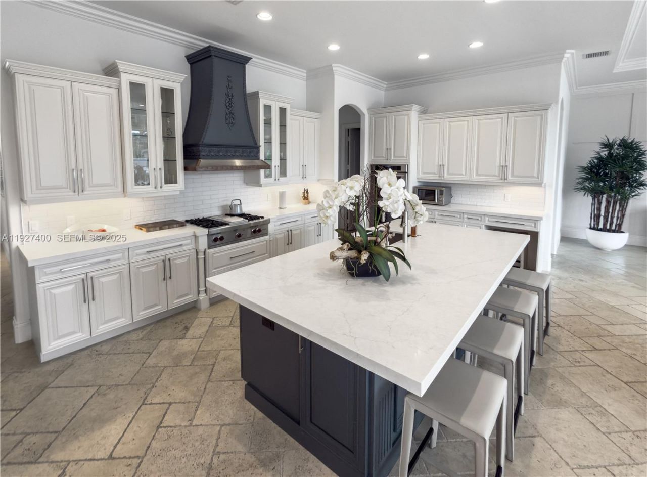 2320 NE 34th Ct, Lighthouse Point, FL 33064 Photo