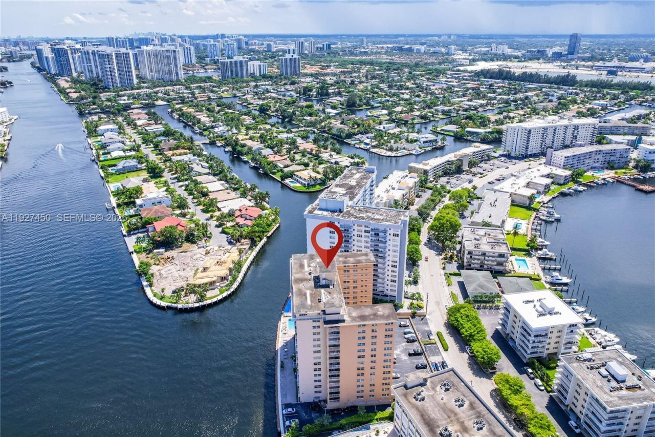 121 Golden Isles Dr, Unit 607, Hallandale Beach, FL 33009 Photo