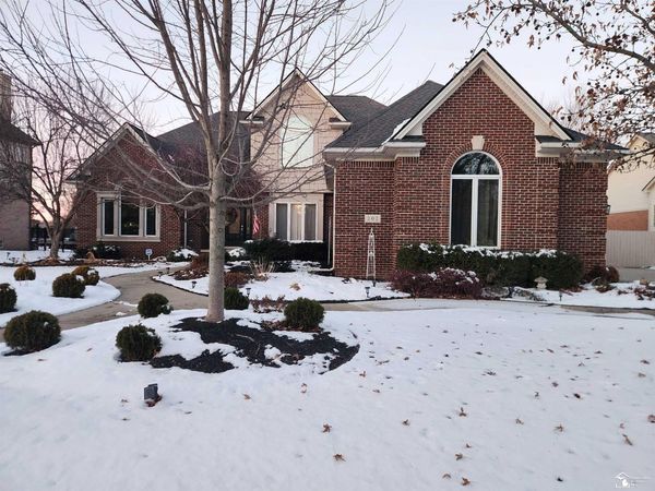 202 Orleans Avenue, Monroe, MI 48162