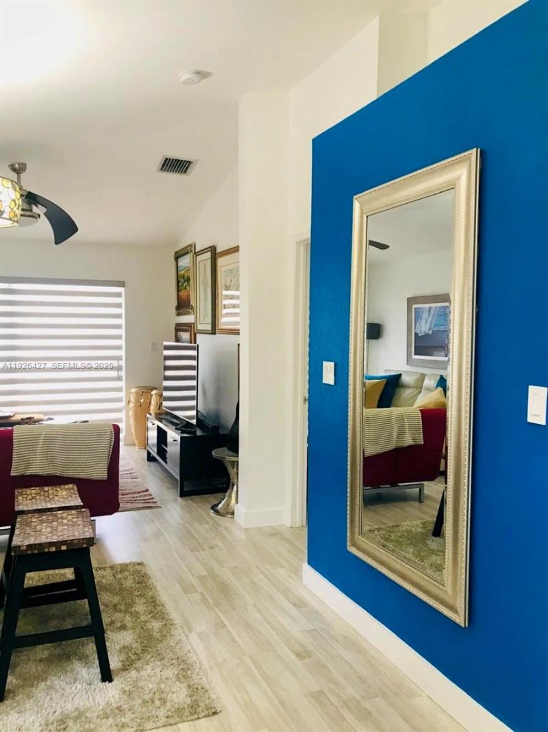 5072 NW 115th Ct, Doral, FL 33178 Photo