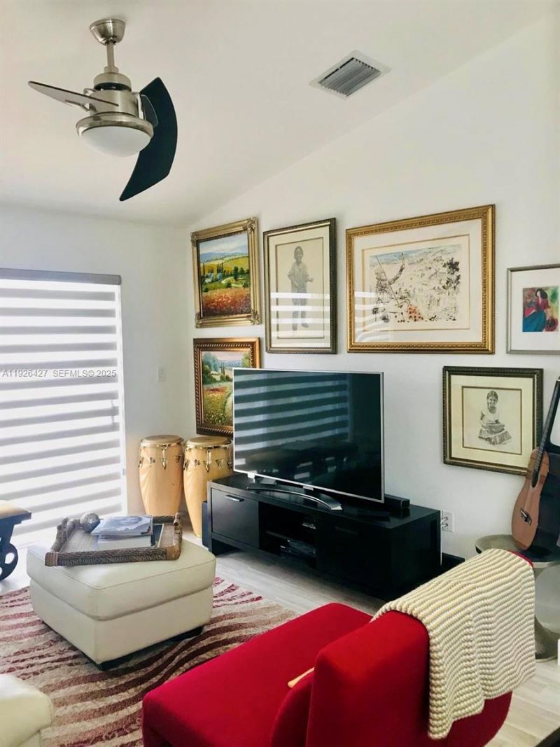 5072 NW 115th Ct, Doral, FL 33178 Photo