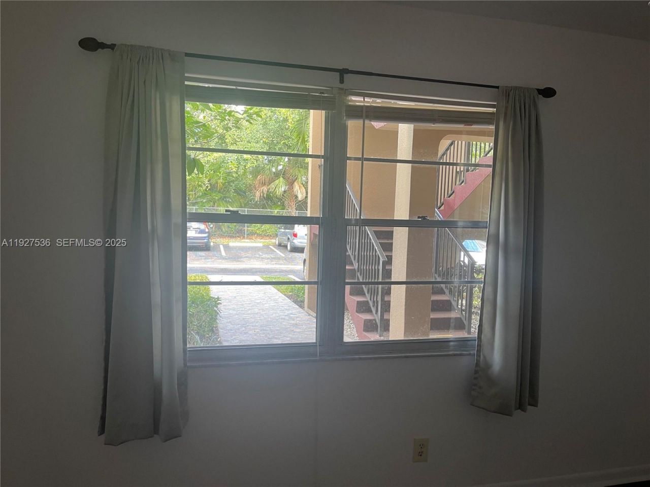 12850 SW 4th Ct, Unit 103I, Pembroke Pines, FL 33027 Photo