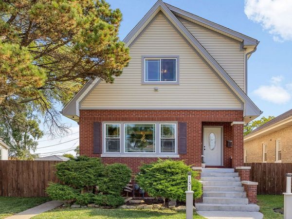 151 22nd Avenue, Bellwood, IL 60104