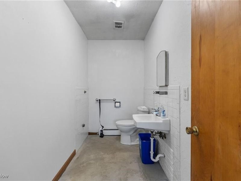 7000 Manchester Road, Clinton, OH 44216 Photo 14