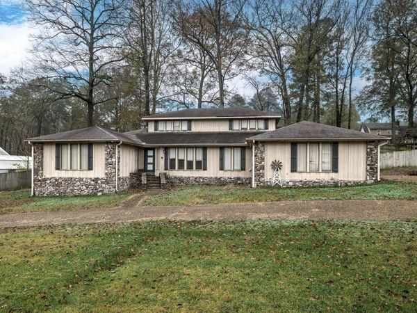 2403 Forrest Park Drive, Arkadelphia, AR 71923