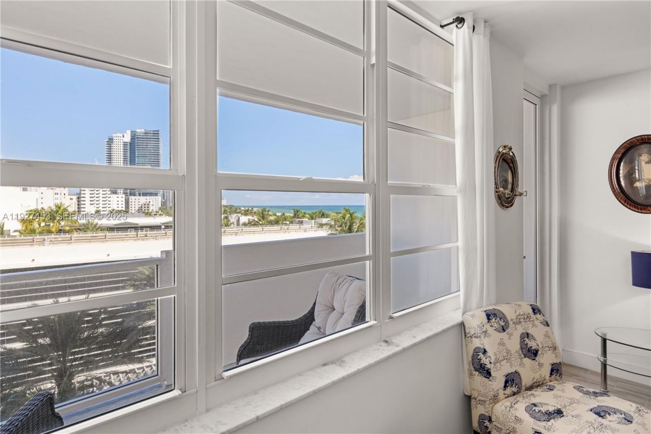 100 Lincoln Rd, Unit 643, Miami Beach, FL 33139 Photo