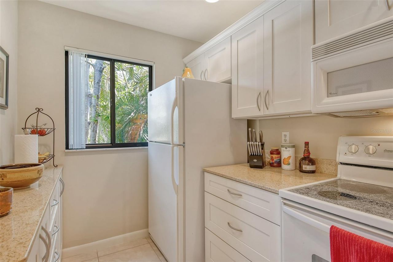1720 Glenhouse Drive, Unit GL430, Sarasota, FL 34231 Photo